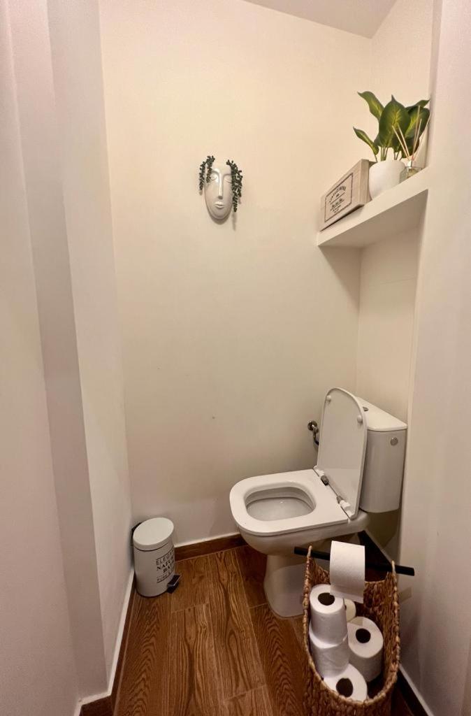 Eva's Apartamento *
